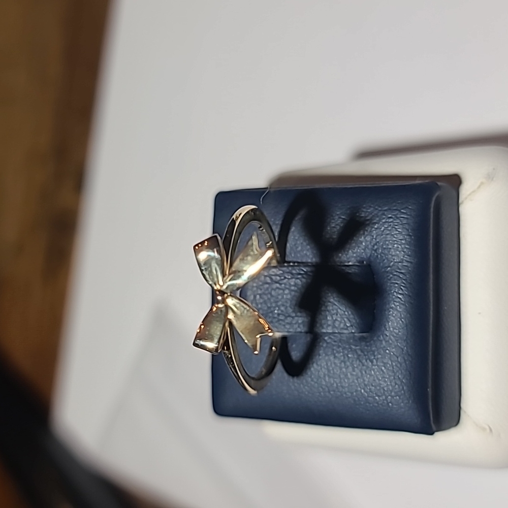 14KT yellow gold ring